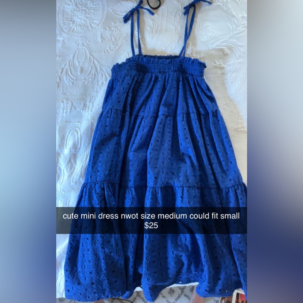 Mini blue dress